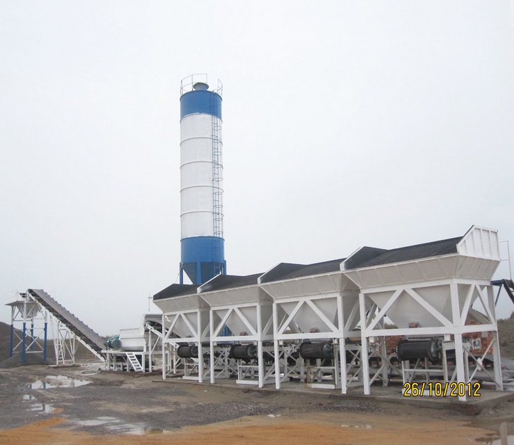 300型穩定土(tǔ)拌合站(zhàn)